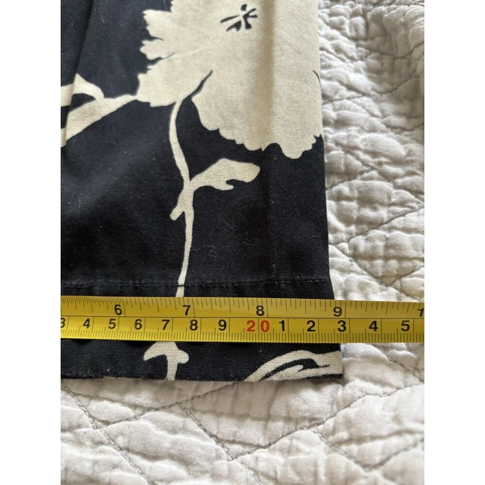 Ann Taylor LOFT Women’s Black Ivory Cotton Canvas Floral Cropped Pants 8